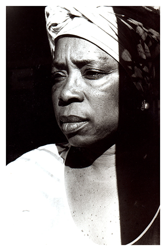 Mère courage - En quelques mois, Yayi Bayam Diouf a rallié à sa cause certains convoyeurs et de nombreux prétendants au voyage. 