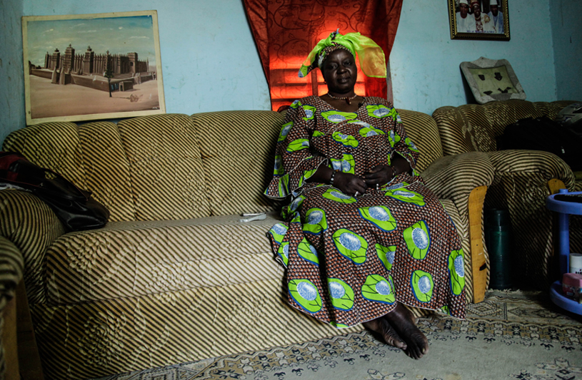 Traoré Khadija Djennépo est à la tête d’une ONG locale qui vient en aide aux déplacés. Selon elle, les déplacés du Nord manquent de tout, surtout de nourriture. Certains sont logés dans des familles de Djenné,  mais leur situation est préoccupante.